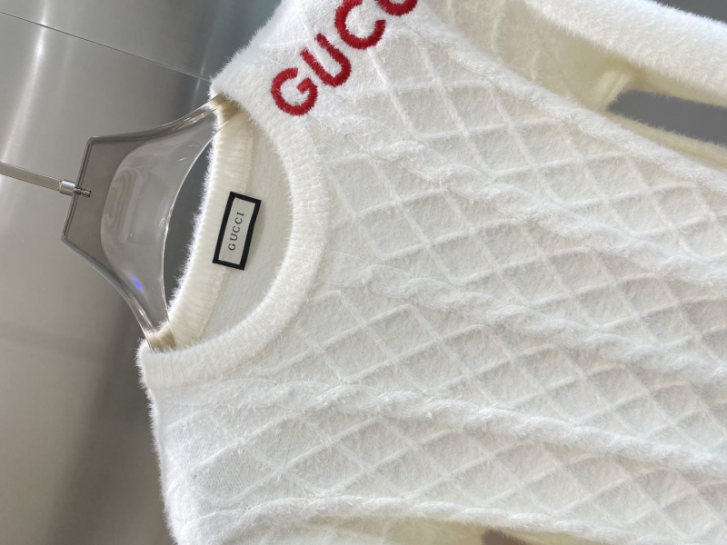 Gvc*1 sweaters